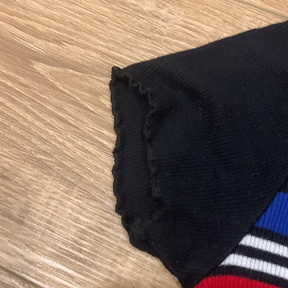 Short sleeved T-shirt • black stripped with yellow, blue, white and red • - Picture 3 of 7